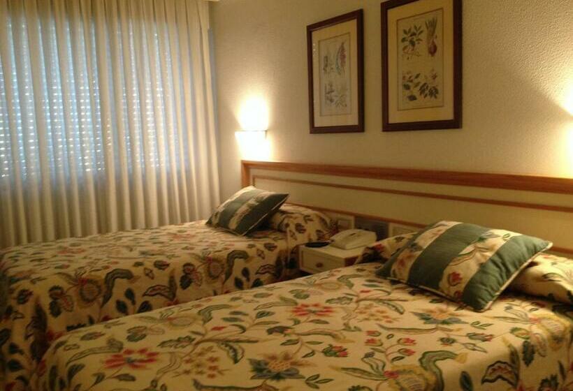 스탠다드 룸, Alda Boiro