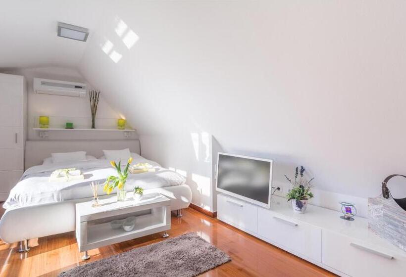 Estudio Standart com Balcão, Apartments And Rooms With Wifi Split   16550