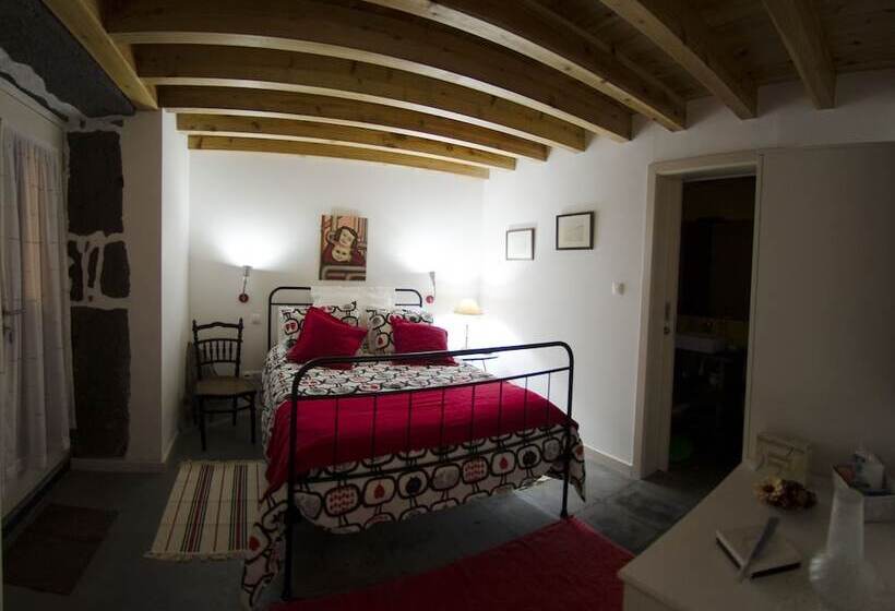 آپارتمان عادی 1 خوابه, Casas De Campo Alto Da Bonança