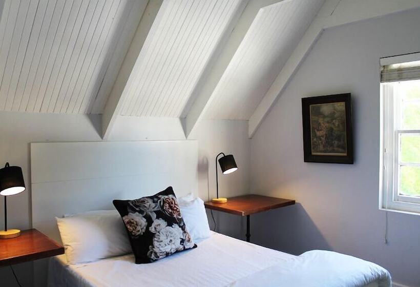 带双人床的经典房间, Moffid's Place