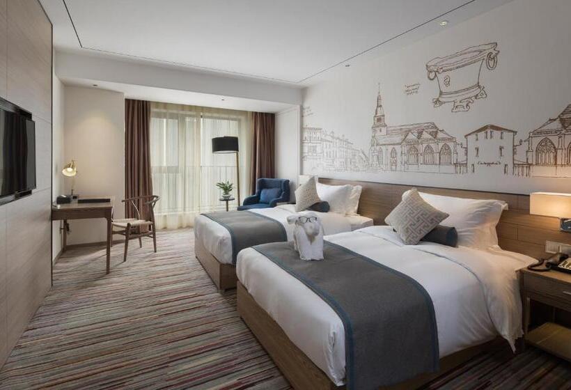 اتاق سوپریور, Chengdu Prolit