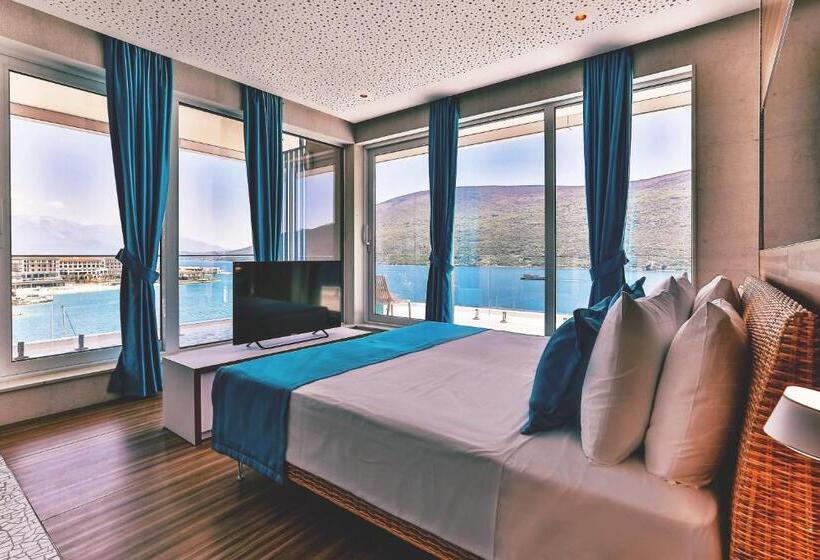 Superior suite with balcony, Carine Hotel Kumbor Superior