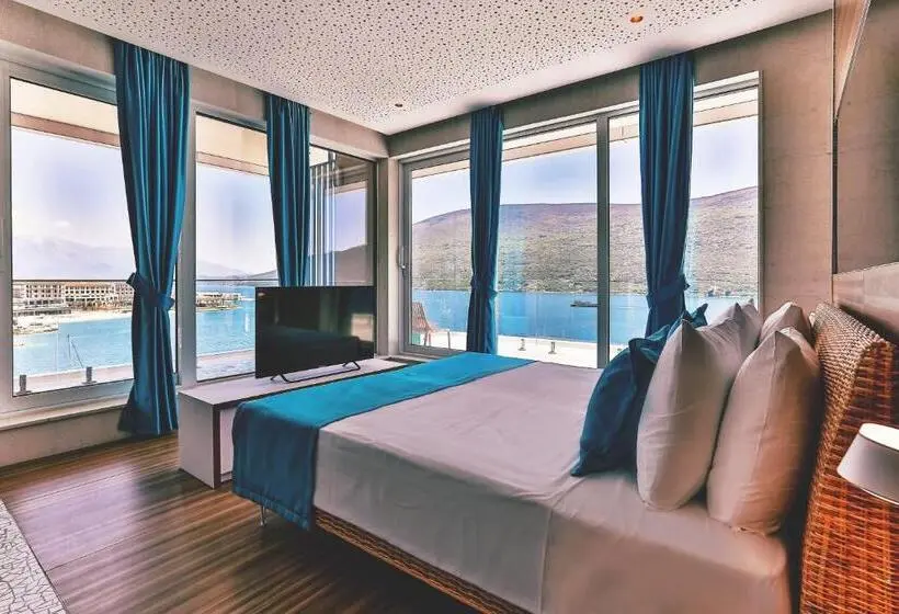 Superior suite with balcony, Carine Hotel Kumbor Superior