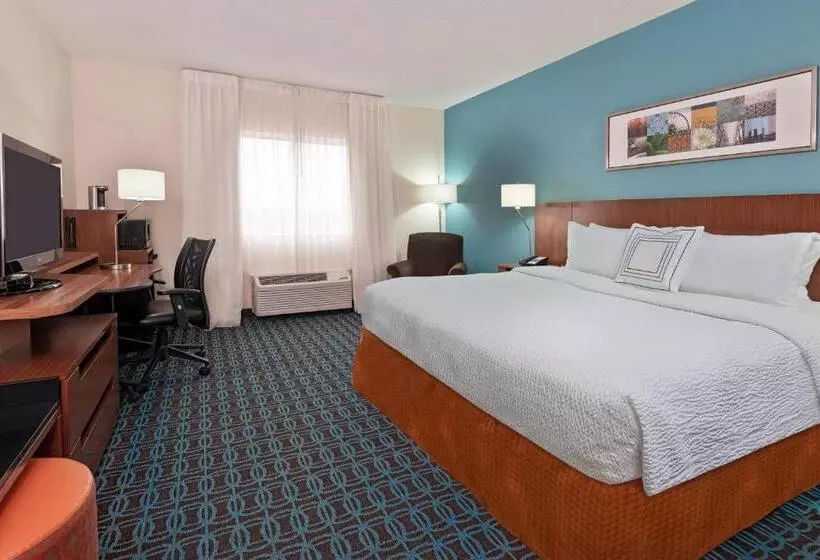 キングサイズベッドのスタンダードルーム, Fairfield Inn Owensboro