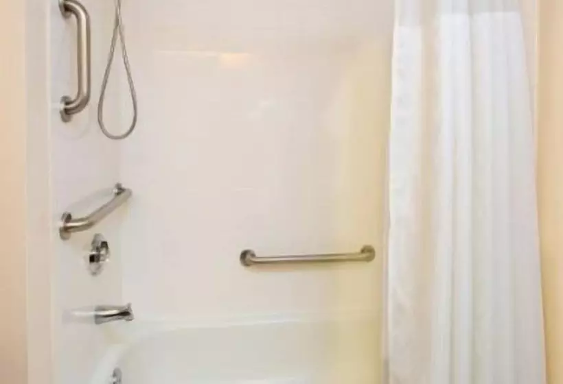 ２ダブルベッドのスタンダードルーム, Fairfield Inn By Marriott Pensacola I 10