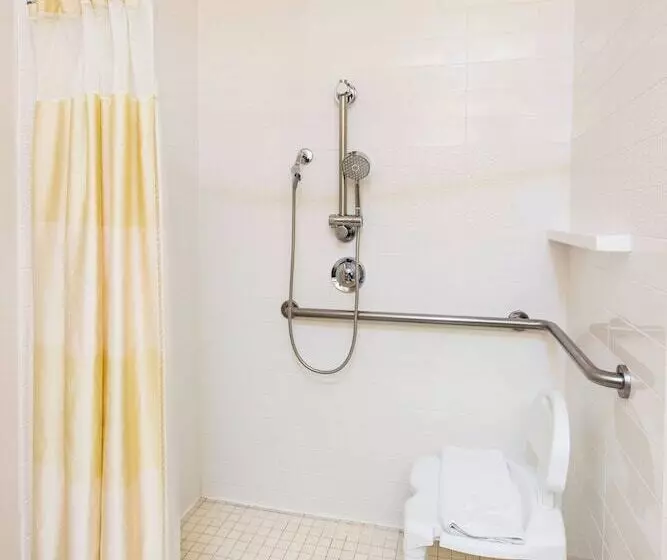 ２ダブルベッドのスタンダードルーム, Fairfield Inn By Marriott Pensacola I 10
