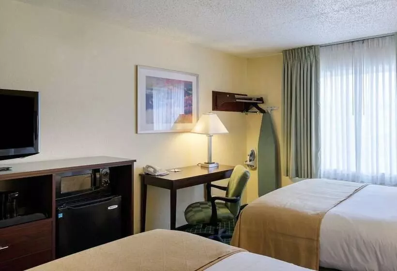 ２ダブルベッドのスタンダードルーム, Quality Inn Newark Wilmington
