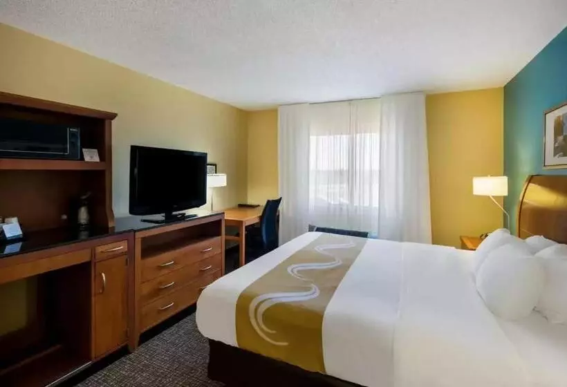 اتاق استاندارد با تخت بزرگ, Quality Inn & Suites Bozeman