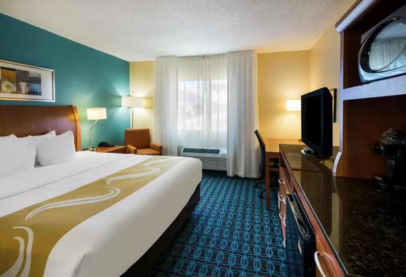 اتاق استاندارد با تخت بزرگ, Quality Inn & Suites Bozeman