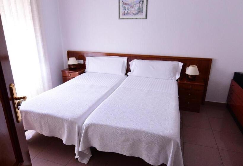 标准间, Pensió Viladomat