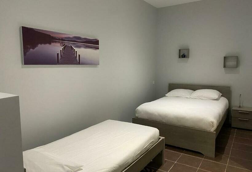 اتاق خانوادگی, Le Ceinturon