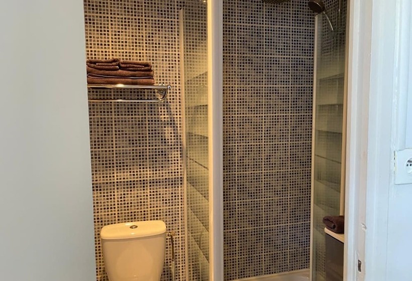 اتاق استاندارد با تراس و چشم‌انداز دریا, Le Ceinturon