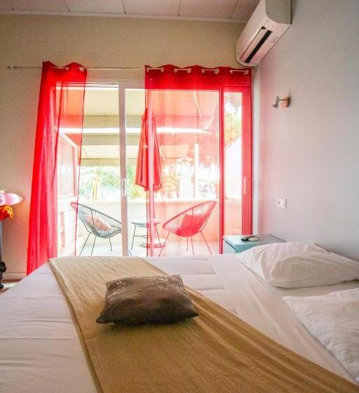 اتاق استاندارد برای معلولان, Le Ceinturon