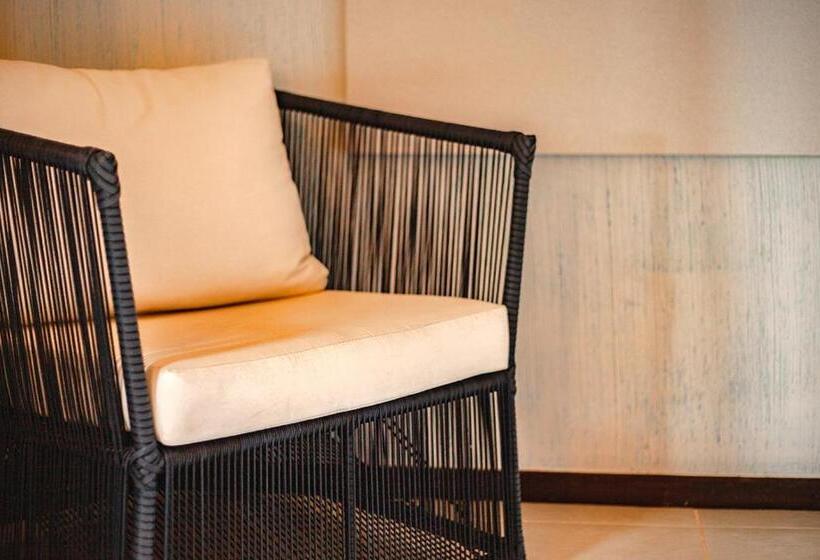 豪华套房, Varandas Beach