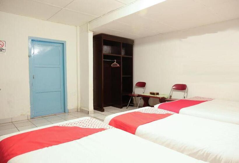 Люкс Superior, Oyo 2025 Wisma Musdalifa