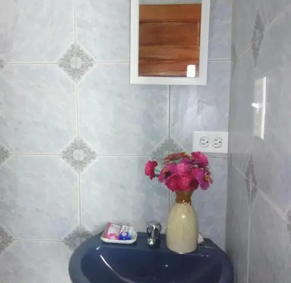 トリプルクラシックルーム, Matus Guest House