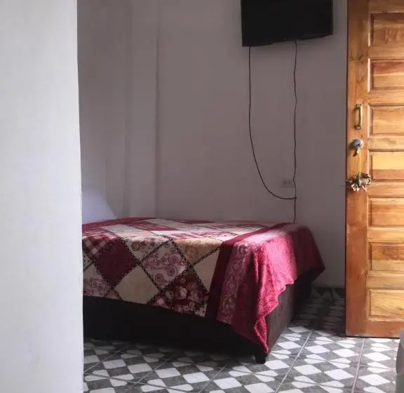 トリプルクラシックルーム, Matus Guest House