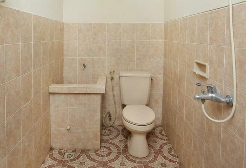 غرفة قياسية, Oyo 1959 Penginapan Kepurun Pawana Indonesia