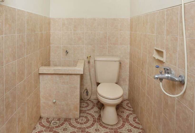 غرفة قياسية, Oyo 1959 Penginapan Kepurun Pawana Indonesia