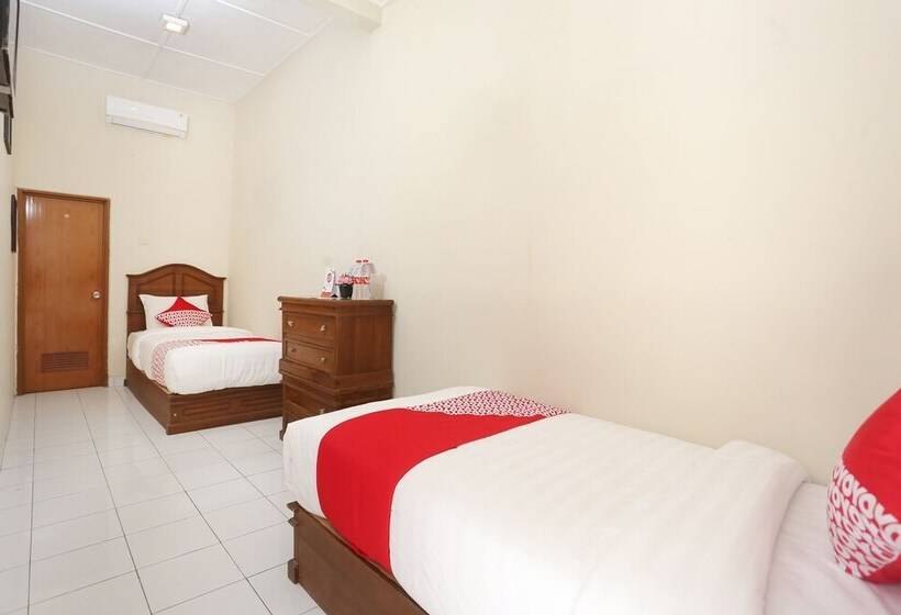 غرفة قياسية, Oyo 1959 Penginapan Kepurun Pawana Indonesia