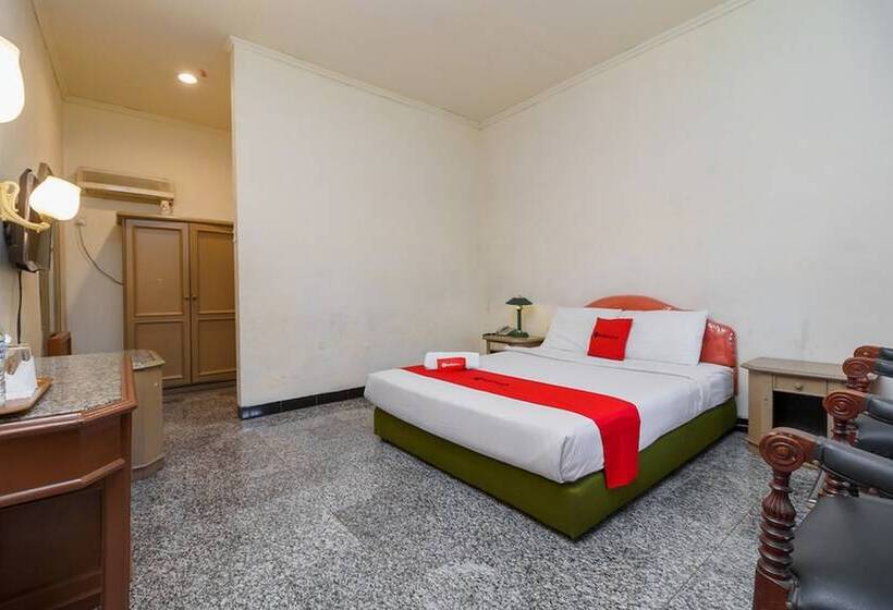 デラックスルーム, Reddoorz Near Transmart Pangkal Pinang