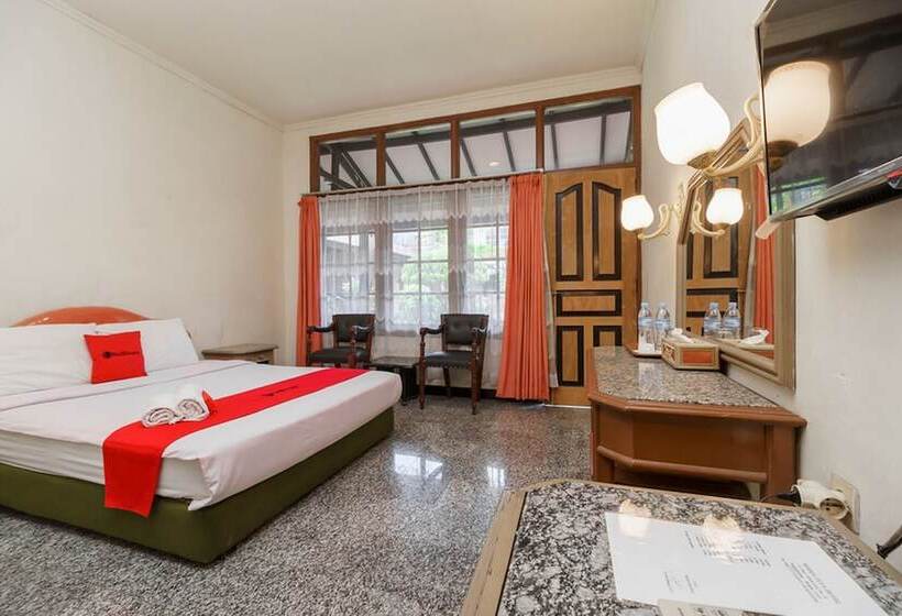 デラックスルーム, Reddoorz Near Transmart Pangkal Pinang