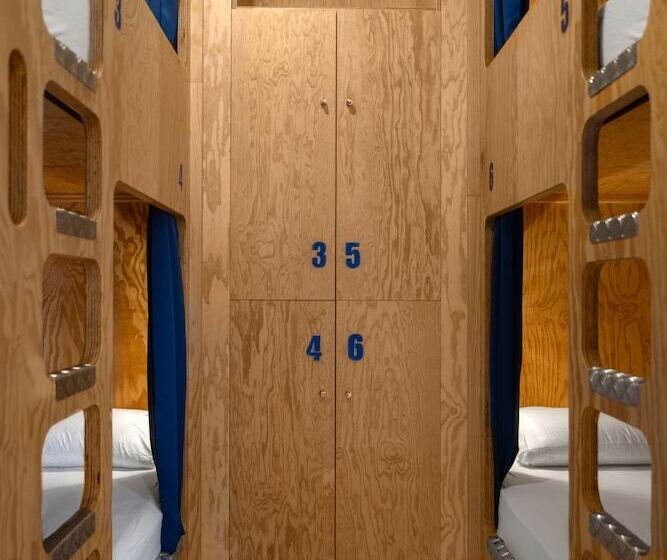 سرير فى غرفة مشتركه, Eklo Clermont Ferrand Centre Gare