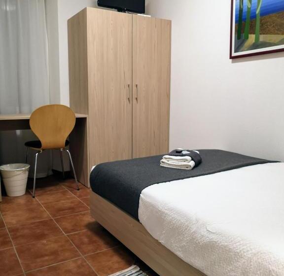 غرفة إقتصادية, Elvezia Self Check In