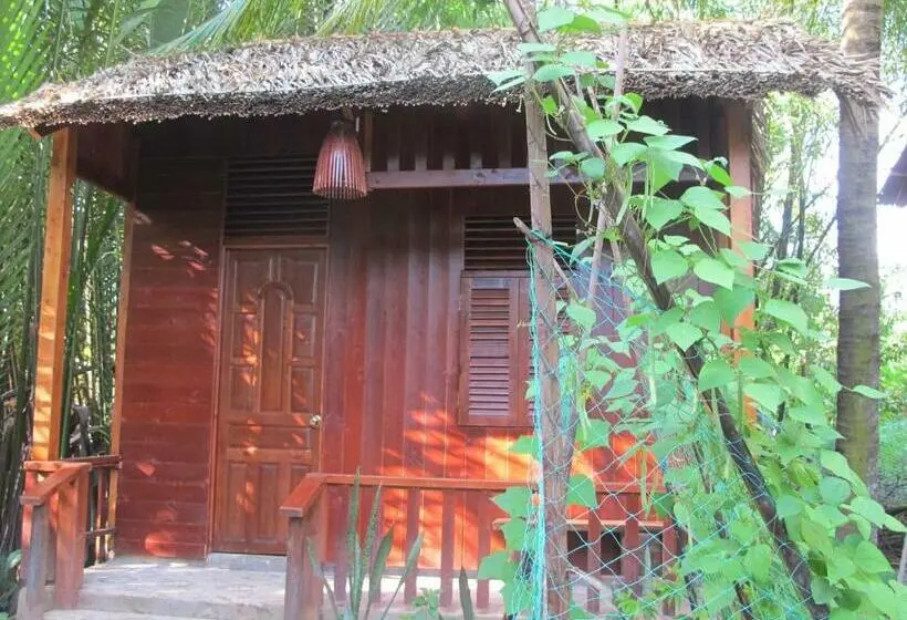 اتاق استاندارد با تخت بزرگ, Homestay Xóm Dừa Nước