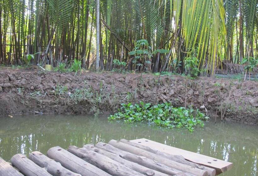 Családi Szoba, Homestay Xóm Dừa Nước