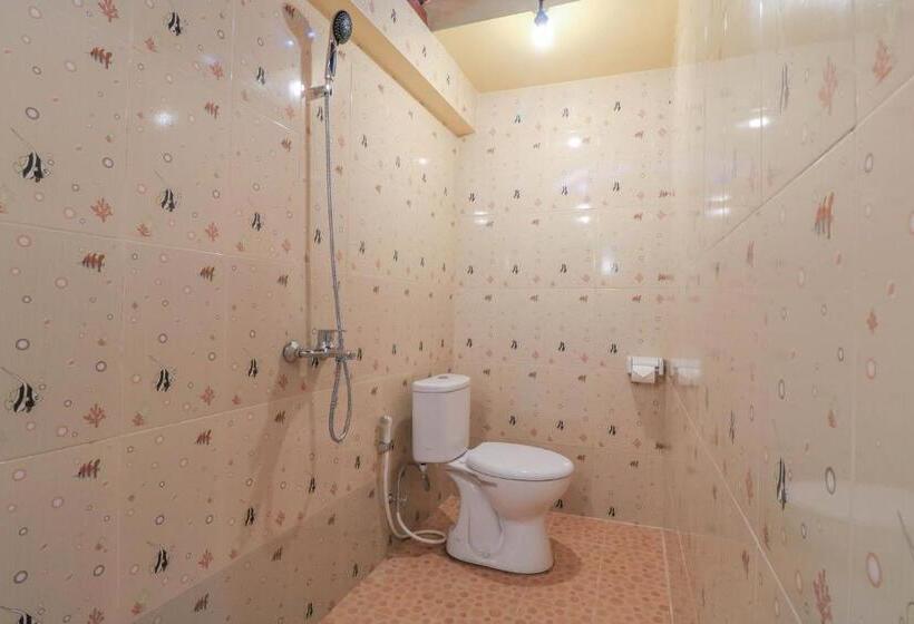 חדר סטנדרט, Lilis Aksito Akusara