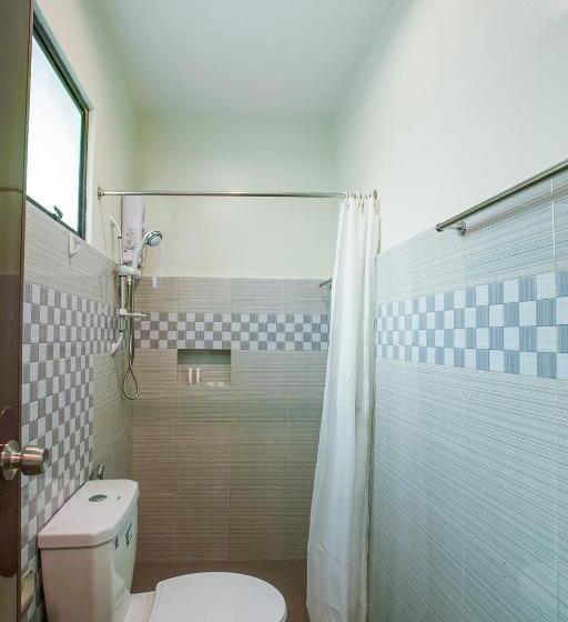 חדר משפתחתי סופריור, Oyo 421 Deck 360 Dormitel