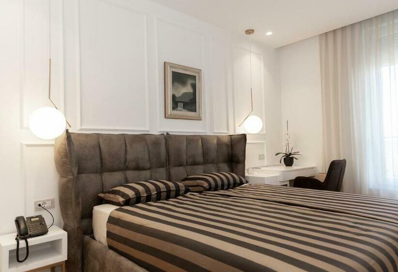 اتاق استاندارد با بالکن, Star Hill