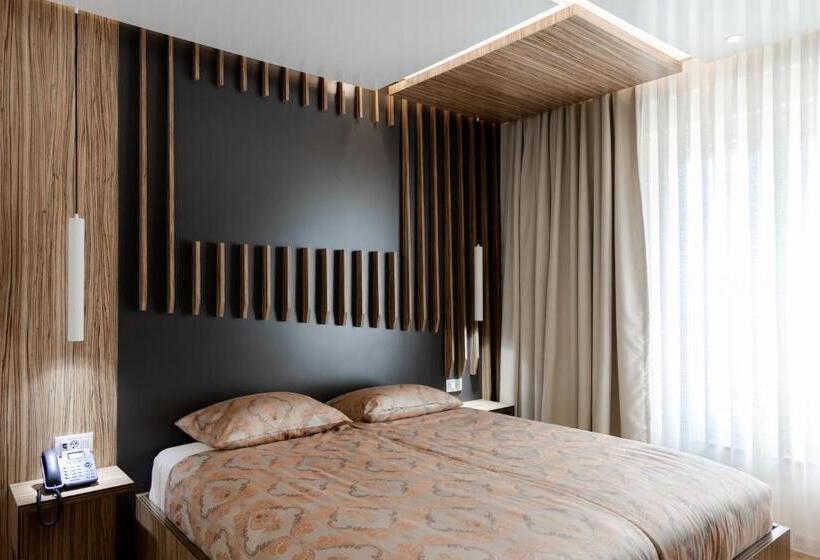 سوییت, Star Hill