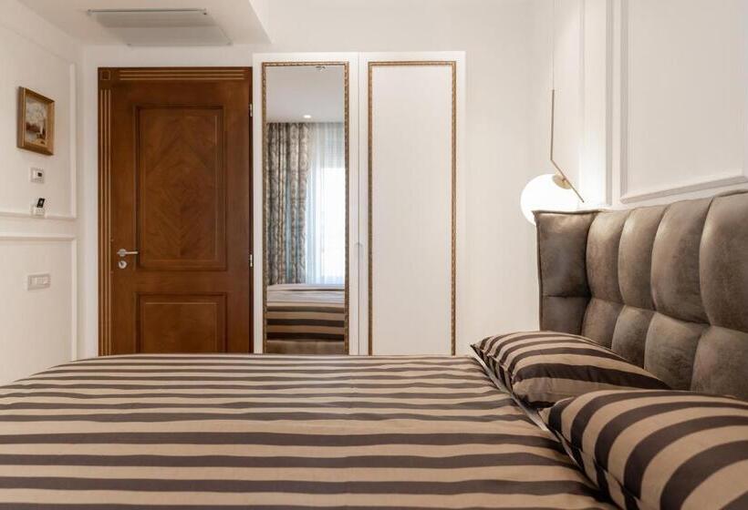 اتاق استاندارد با بالکن, Star Hill