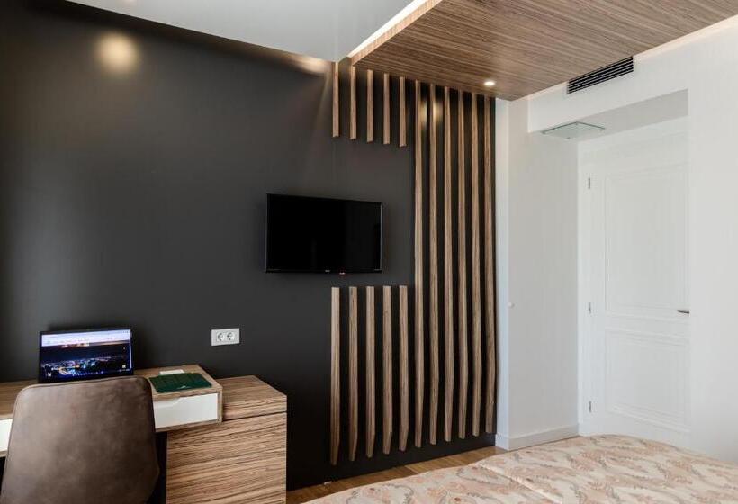 اتاق استاندارد با بالکن, Star Hill