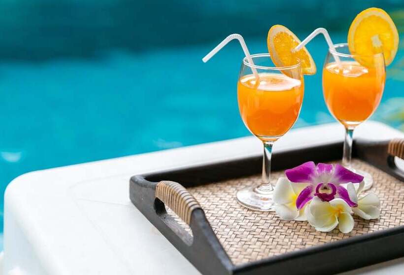 اتاق لوکس, The Thames Pool Access Resort & Villa   Sha Extra Plus