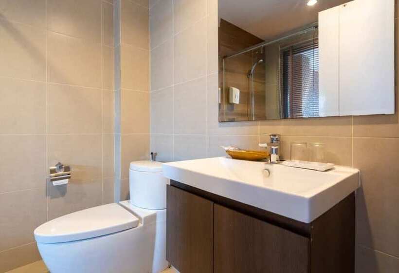 اتاق لوکس, The Thames Pool Access Resort & Villa Sha Extra Plus