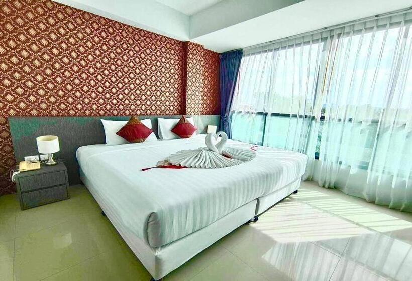 اتاق استاندارد, The Thames Pool Access Resort & Villa Sha Extra Plus