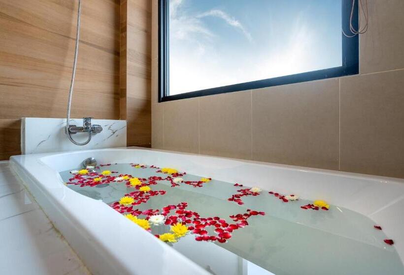 Habitació Deluxe Vista Piscina, The Thames Pool Access Resort & Villa   Sha Extra Plus