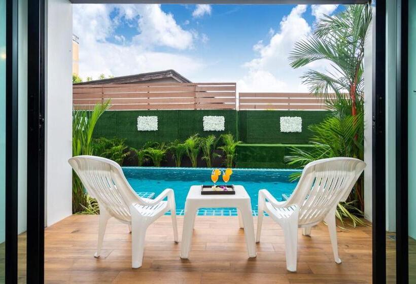 اتاق لوکس, The Thames Pool Access Resort & Villa Sha Extra Plus