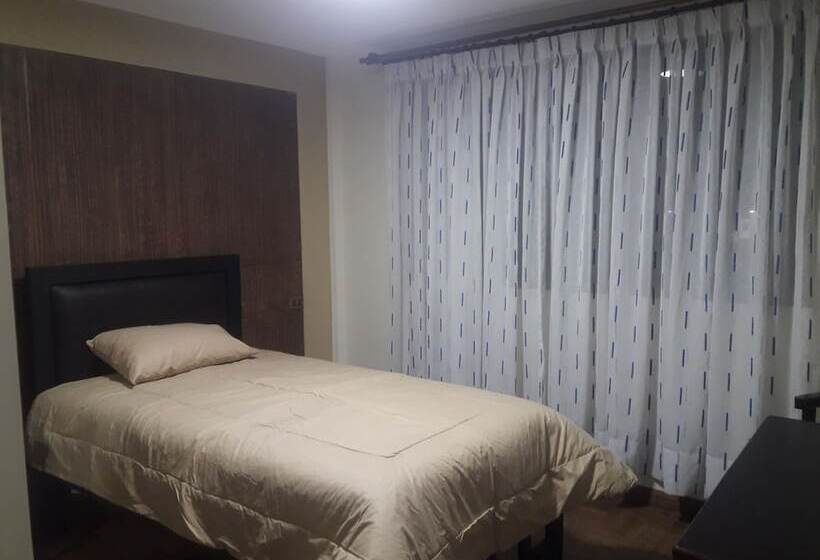 اتاق استاندارد یک نفره, Hostal Jerian