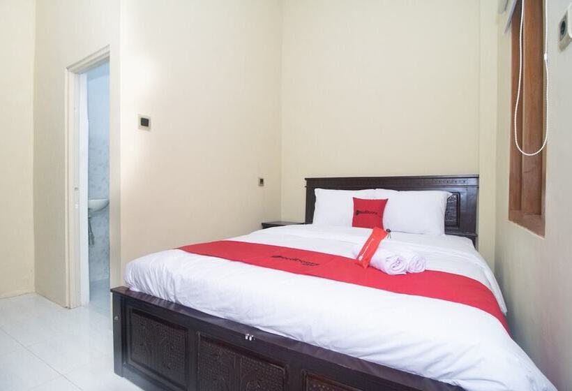 标准间, Reddoorz Syariah Near Universitas 17 Agustus Banyuwangi