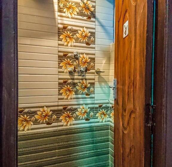 تختخواب در اتاق مشترک, Durbar Square Backpackers Inn