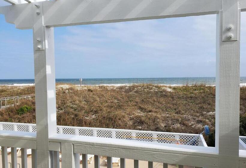 Люкс Deluxe Кровать Кинг, The Savannah Inn