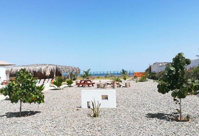 سوئیت با تخت بزرگ, Los Vientos De Vichayito