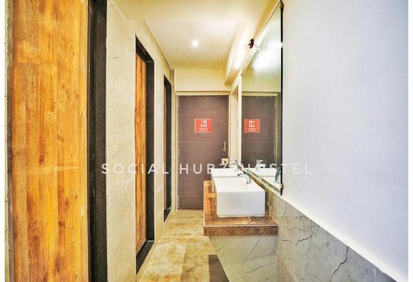 共用房间的床, Social Hubz Hostel