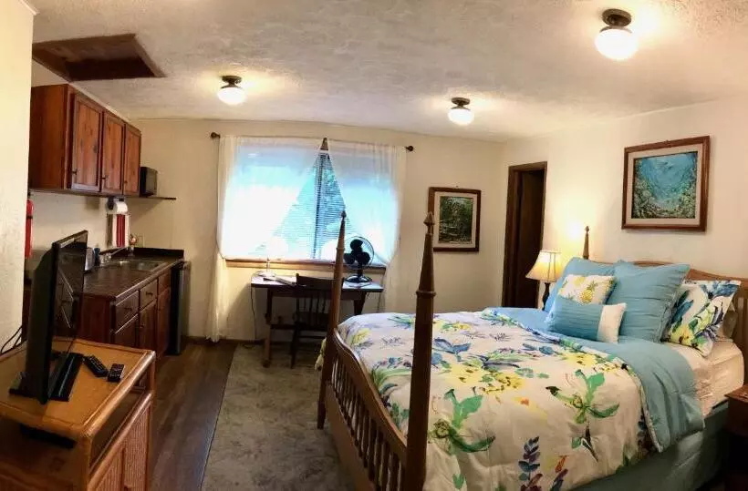 スタンダードインサイドビュールーム, Hale Maluhia Country Inn