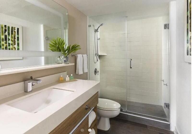 غرفة قياسية سرير كينج, Amara Cay Resort