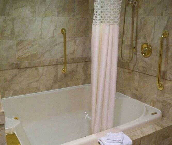 סוויטה, Hampton Inn Altoona